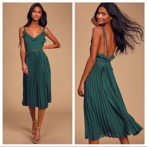 Lulu’s never a dull moment tie-strap dress